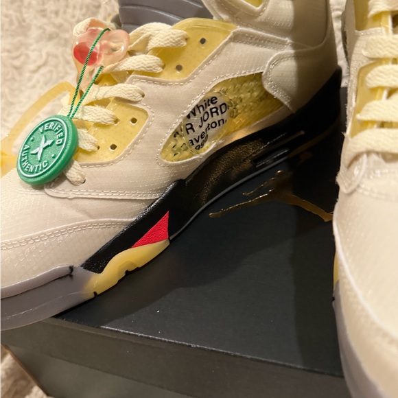 Off white Nike air Jordan 5 - Picture 4 of 7